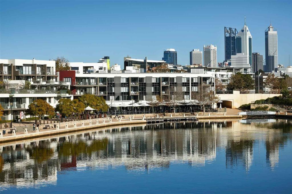 East Perth Suites Hotel Exterior foto